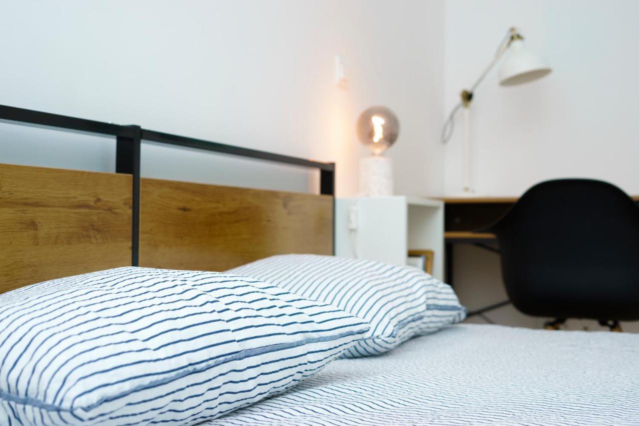 4-Star Apartments Bianco Каштела Екстер'єр фото