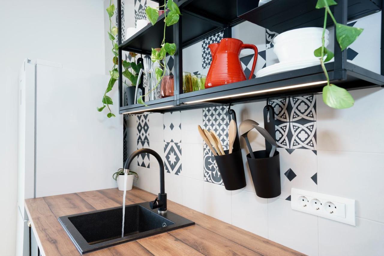 4-Star Apartments Bianco Каштела Екстер'єр фото