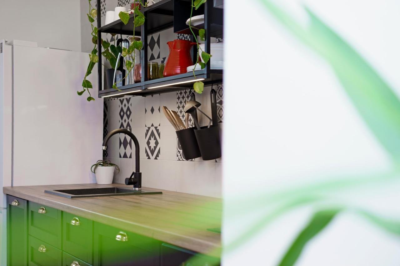 4-Star Apartments Bianco Каштела Екстер'єр фото