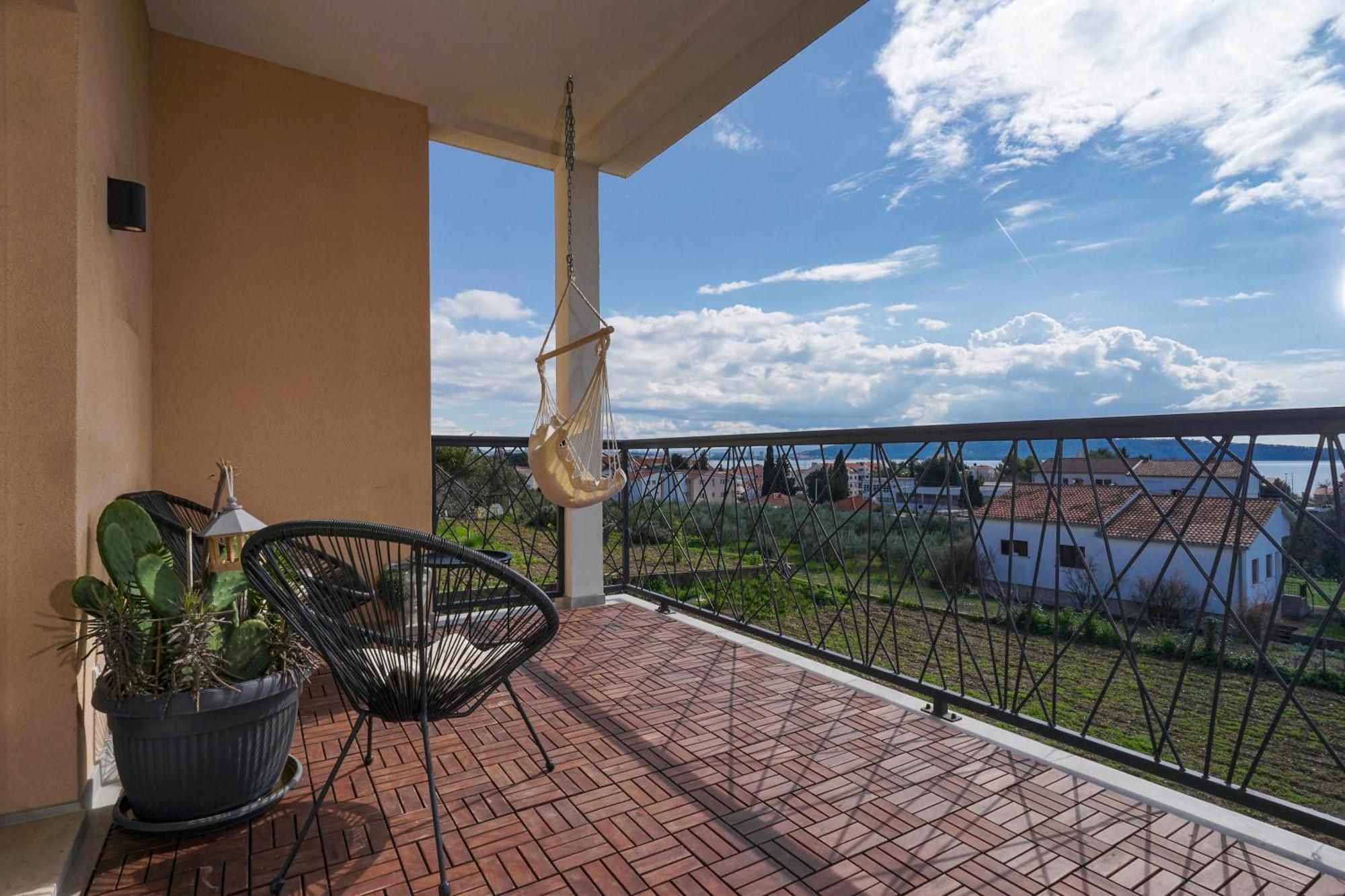 4-Star Apartments Bianco Каштела Екстер'єр фото